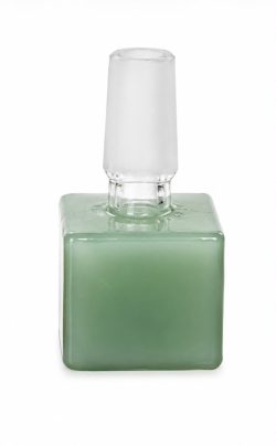 WhatsApp Image 2026-07-19 at 9.31.31 PM Adaptador de Vidrio Tipo Cube Verde