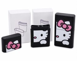 WhatsApp Image 2026-07-20 at 4.28.51 PM Estuche Hermético Hello Kitty para 3 Conos y 1 Encendedor